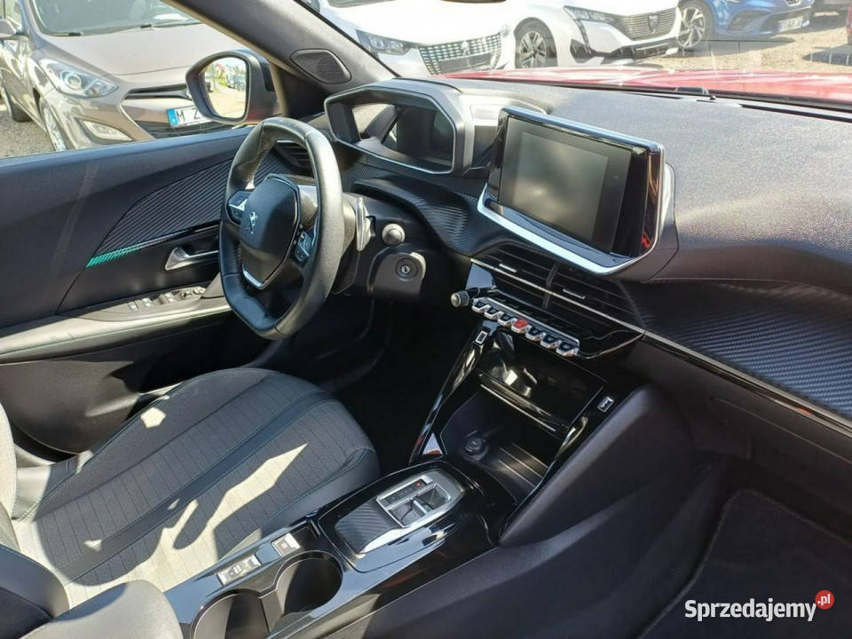 Peugeot 2008 AUTOMAT 1 wł Navi Tablet FullLed Chrzanów sprzedam
