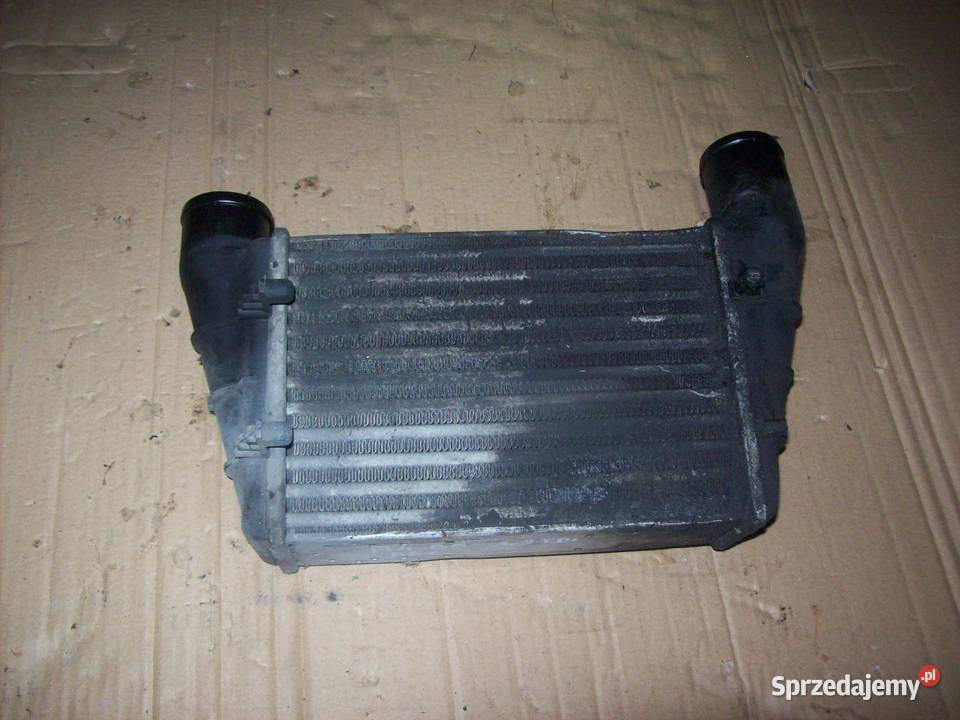 A4 B5 19 TDI Intercooler Chlodnica powietrza