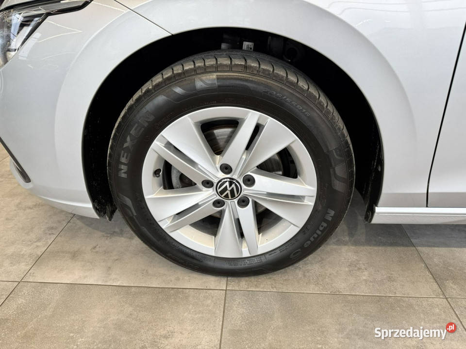 Volkswagen Golf VAT 23 Variant Life 15TSI 130 M6 benzyna Myślenice