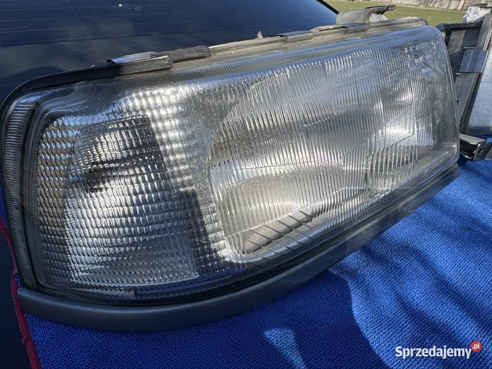 Lampy Zespolone Audi 80 B4 nie S2 RS2 Baranów