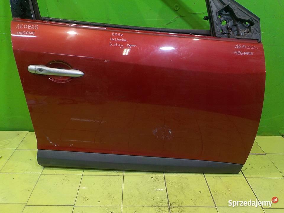 RENAULT MEGANE III 09r HB 5D drzwi prawe przod Suków