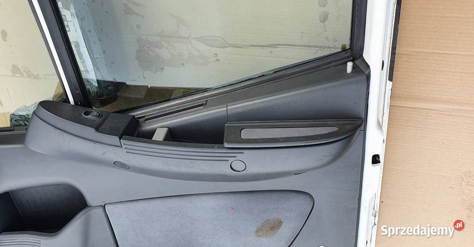 IVECO STRALIS DRZWI PRAWE KOMPLETNE