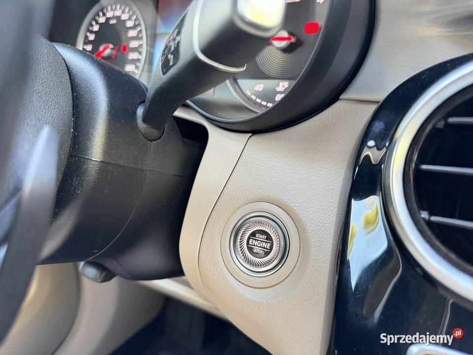 Mercedes GLC 2019r 20 194 Premium Salon ASO komputer pokładowy Lubartów sprzedam