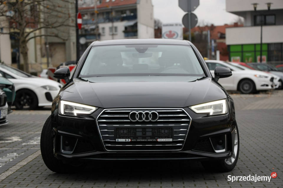 Audi A4 samochód krajowy 2 KPL OPON faktura VAT automatyczna