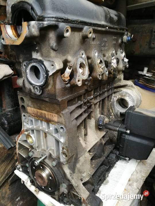 VW silnik 10 AER glowica Silniki i osprzęt Starachowice