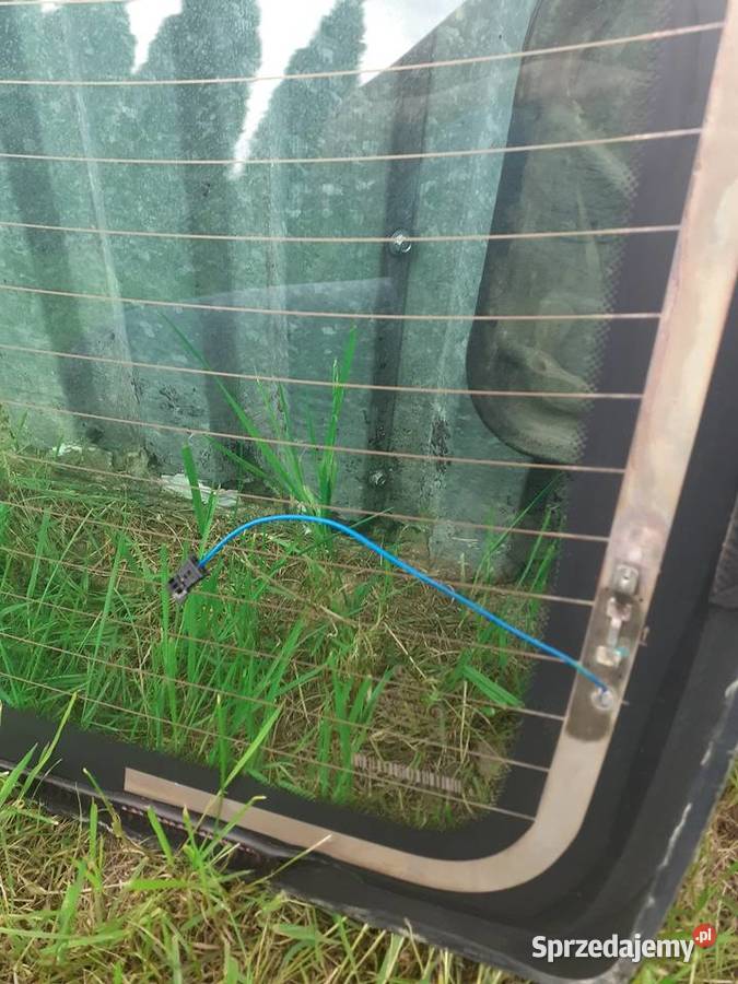 Szyba tylna tył Mercedes w 204 sedan osobowe pomorskie Rąty