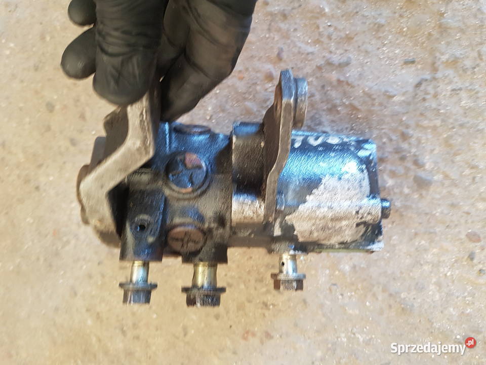 AUDI 100 200 5000 C3 POMPA WSPOMAGANIA ZF Turek sprzedam