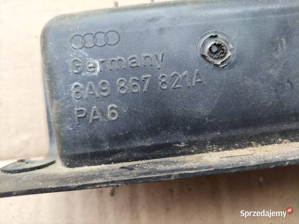 Audi 80 B4 KOMBI Uchwyt Klamka klapy bagażnika Wyposażenie wnętrza lubelskie Kamień-Kolonia