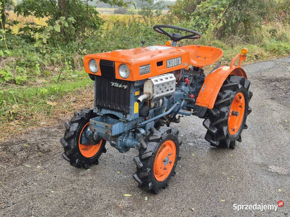 Traktorek traktor KUBOTA B5000D 9 44 Skrzynia biegów Manualna Małuszyn