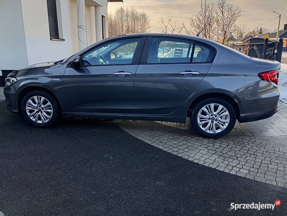 Fiat Tipo 14 benzyna 2018 75 000 prywatny nieuszkodzony Mielec sprzedam