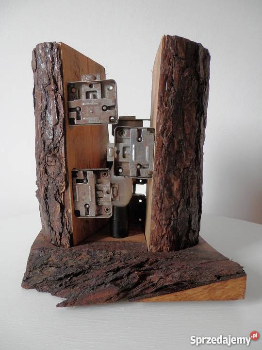 Lampa drewniana ręcznie wykonana ZAMEK jedyna