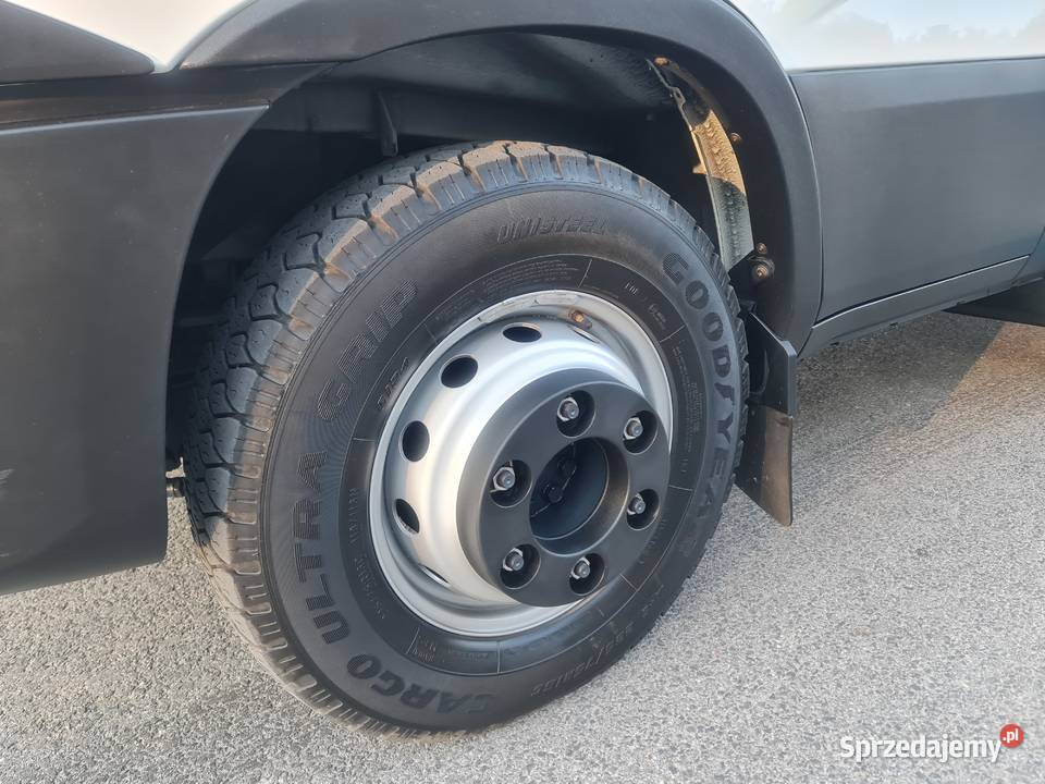 Iveco Daily 72C21 Laweta Piętrowa 210KM Daleszyce