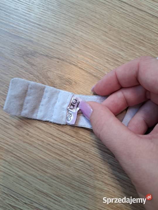Biustonosz z koronką Esmara Lingerie rozmiar 75B pomorskie