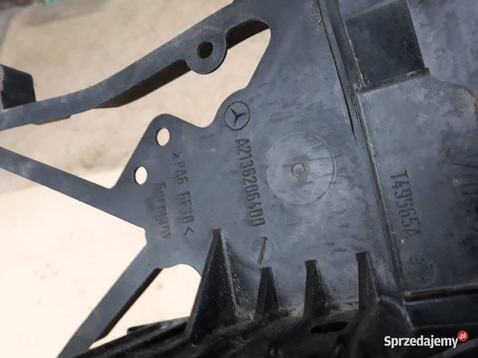 MERCEDES W213 OKULAR PASA LEWY PRZÓD A2136206400 części blacharskie