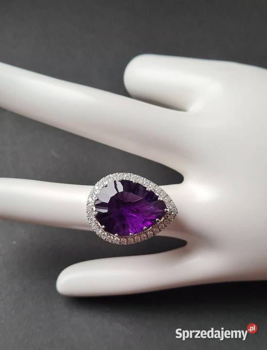 Srebrny pierścionek z ametystem i moissanitami srebro mazowieckie Otwock