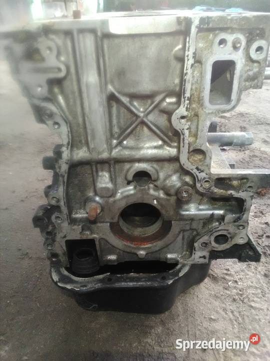 Blok silnika Toyota 20 d4d 1AD 126 tłoki