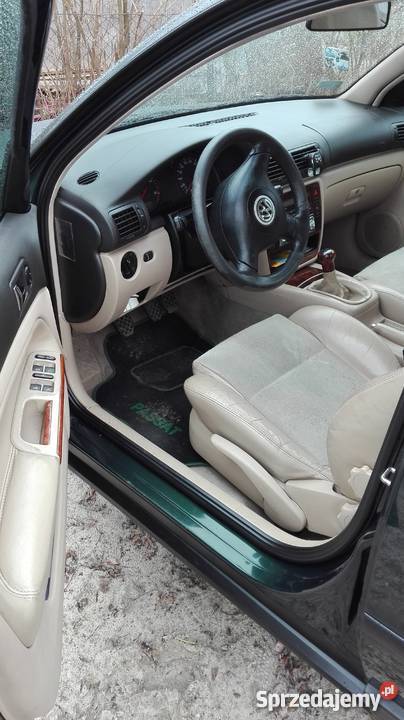 Volkswagen passat b5 19 tdi produkcji 1998 skórzana tapicerka Passat Puławy