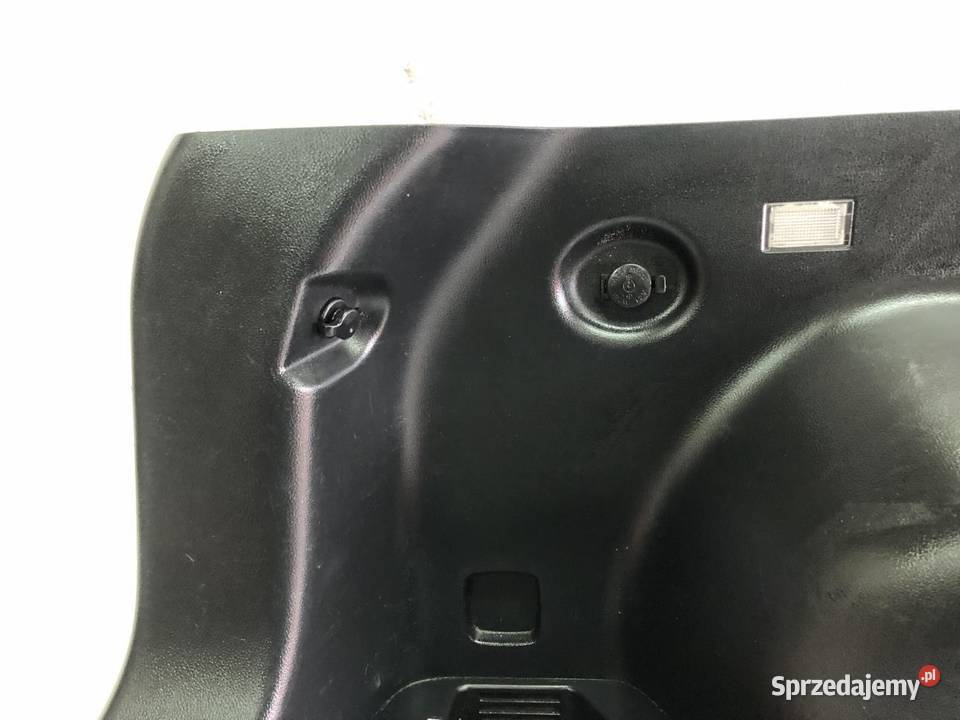 BOCZEK BAGAŻNIKA 857303U000 LEWY KIA SPORTAGE wielkopolskie