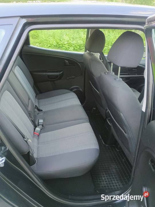 Sprzedam KIA VENGA mazowieckie