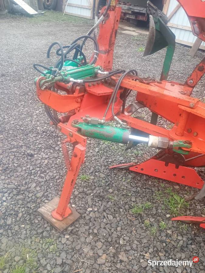 Pług 4 5 skibowy Kverneland nieuszkodzony Żółkiewka-Osada