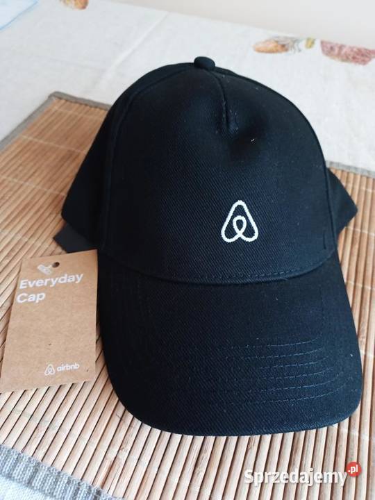 Airbnb butelka termos flaszka bidon czapka z Skierniewice