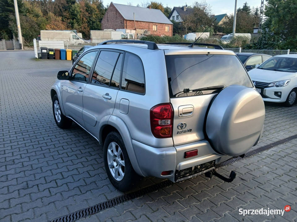 Toyota RAV4 20D4D lift 4X4 skóry klimatronik wielofunkcyjna kierownica zachodniopomorskie Gryfino sprzedam