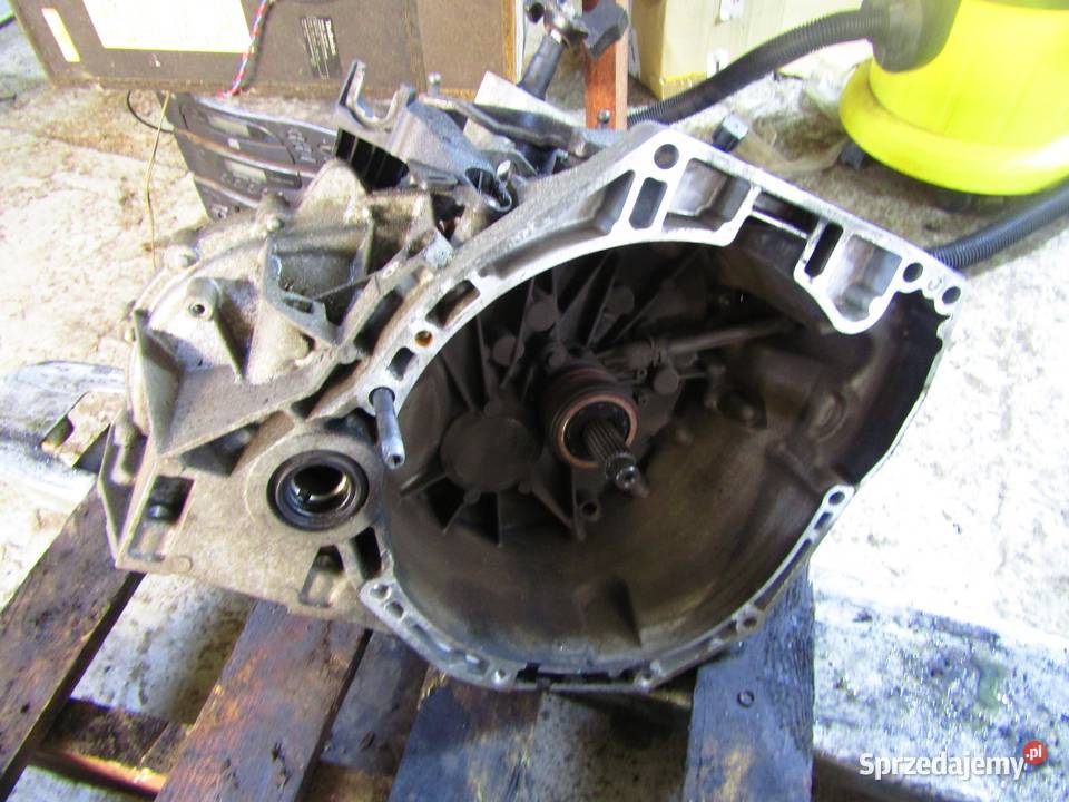 SKRZYNIA BIEGÓW MANUALNA 12 DIGT NISSAN QASHQAI