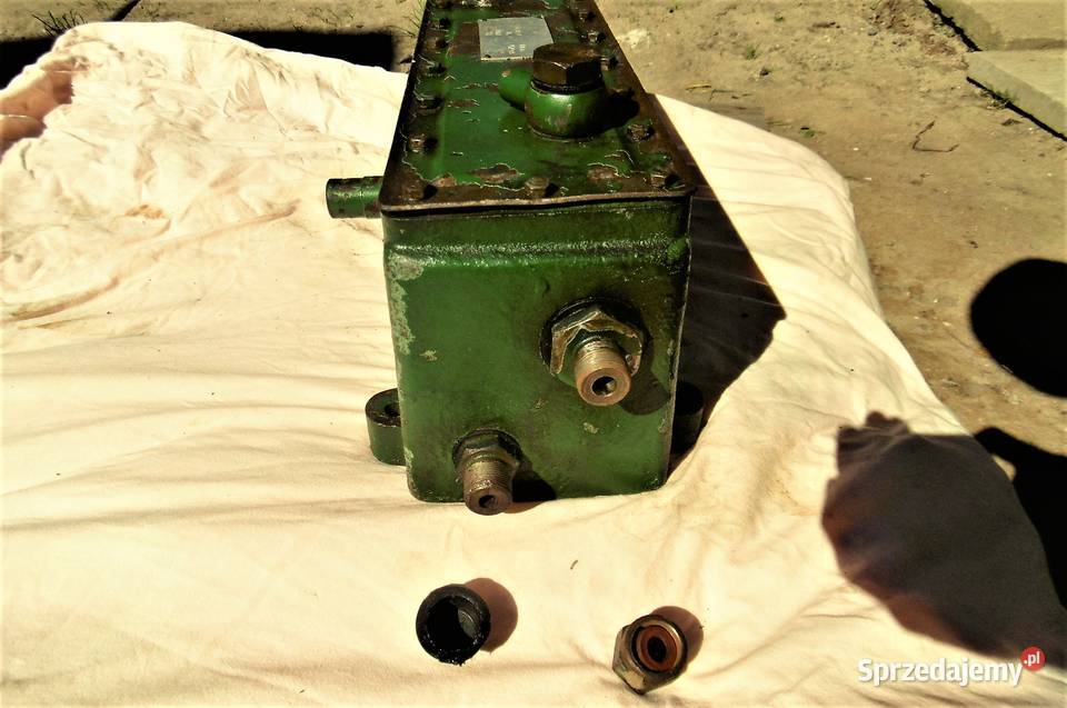 ręczna pompa wywrotu kiper hydrauliczna ursus nieuszkodzony Maszyny rolnicze Namysłów