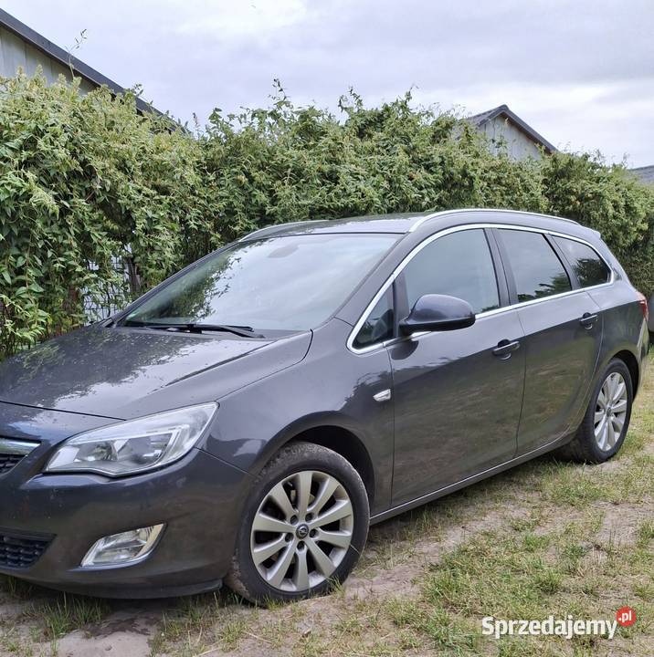 Opel astra j wielkopolskie
