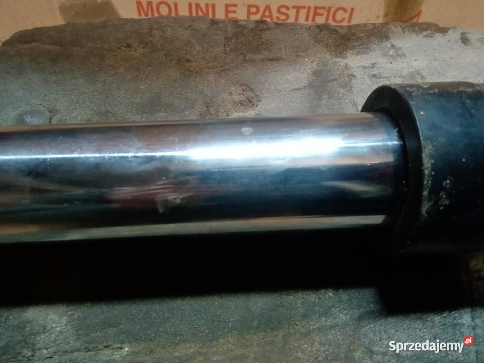 Siłownik wspomagający podnośnik zetor 7211 7745 Zadąbrowie-Rudunek