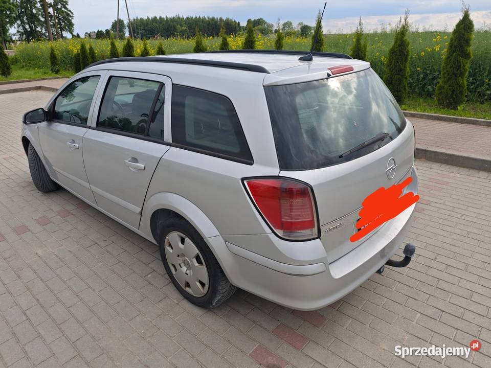 Sprzedam astrę h kombi Zarejestrowany w Polsce Astra Sandomierz