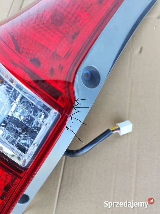 HYUNDAI I30 KOMBI 0712 LAMPA LEWA TYŁ sprzedam