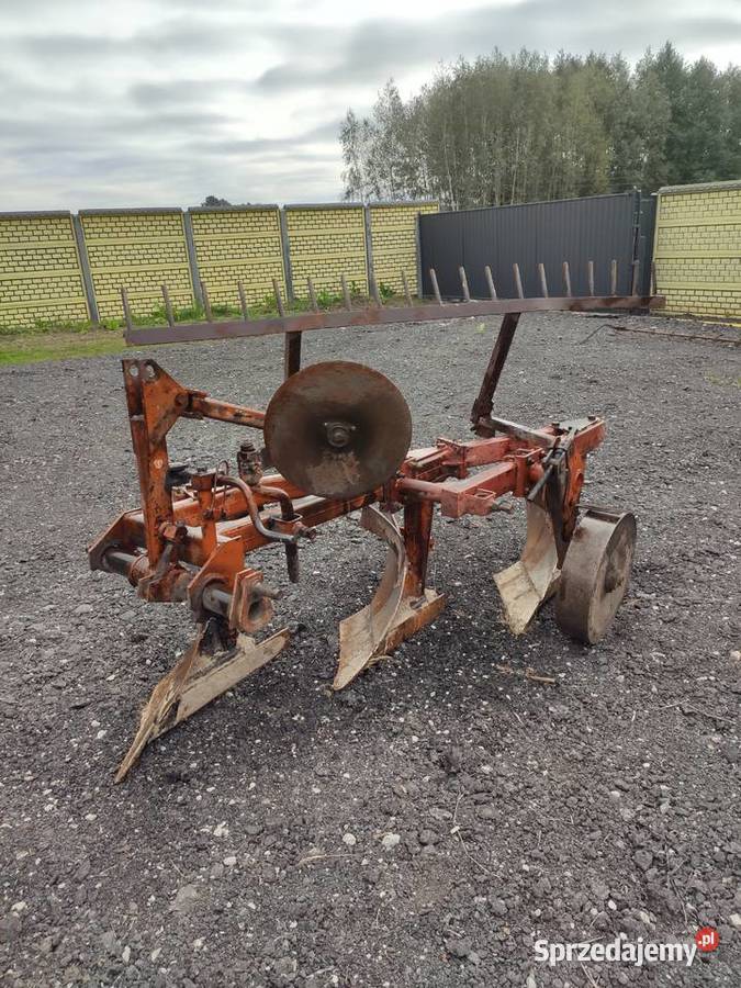 Pług pługi 3 skibowy krój brony kolczatka nieuszkodzony Iłża
