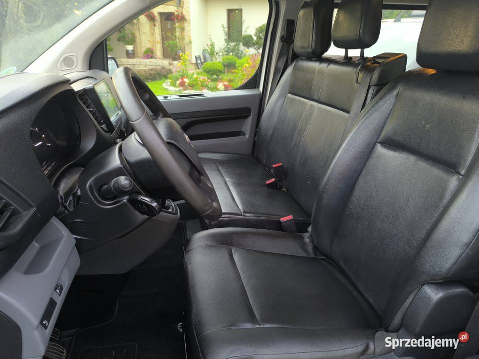 Opel Vivaro xl long Doka 6 os jumpy expert nieuszkodzony Tarnów