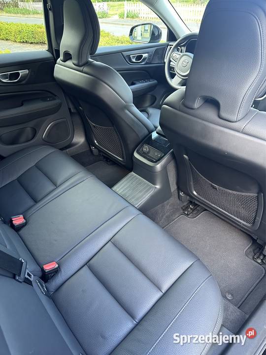 Volvo V60 Plus Dark Recharge PlugIn Hybrid AWD Sulechów