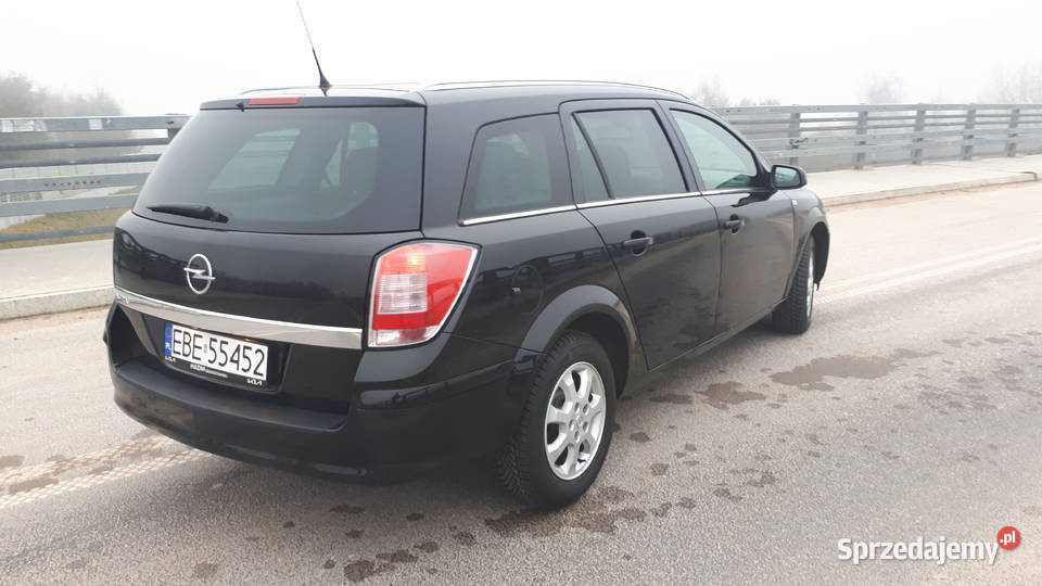 Opel ASTRA H kb 18 relingi dachowe