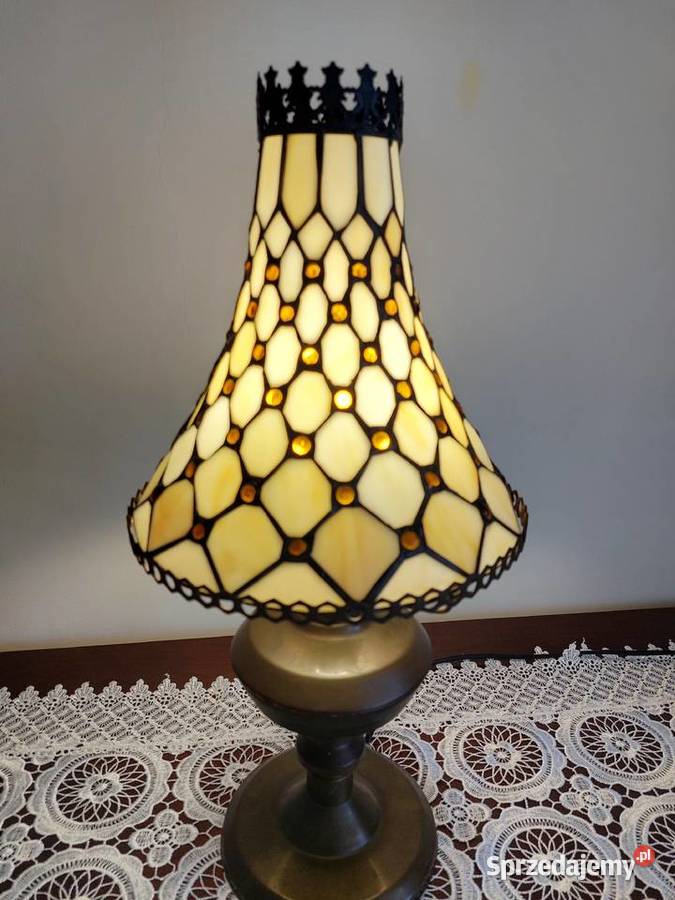 Zabytkowa lampa witrażowa Warszawa