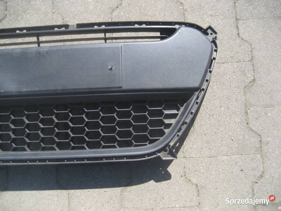 kia picanto ii 1115r kratka zderzaka środkowa