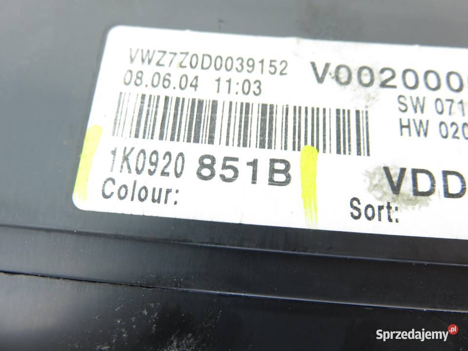 LICZNIK VW GOLF V 1K1 19 TDI 1K0920851B osobowe