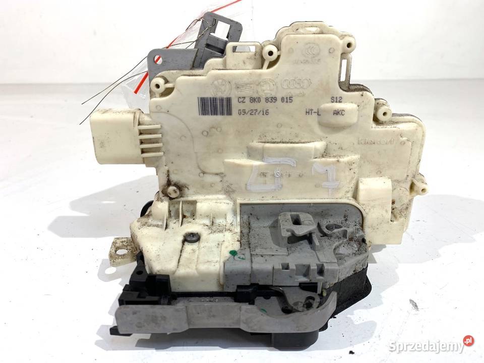 ZAMEK DRZWI LEWY TYŁ AUDI A4 B8 Kombi 8K0839015