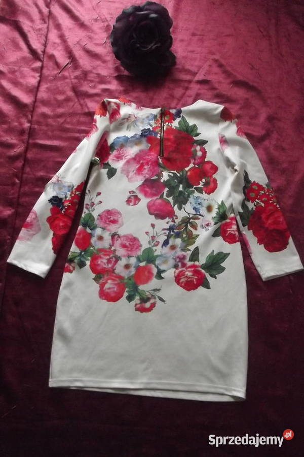 Śliczna mini sukienka kwiaty r3638 Ołówkowa  Moda i Styl Piekary Śląskie