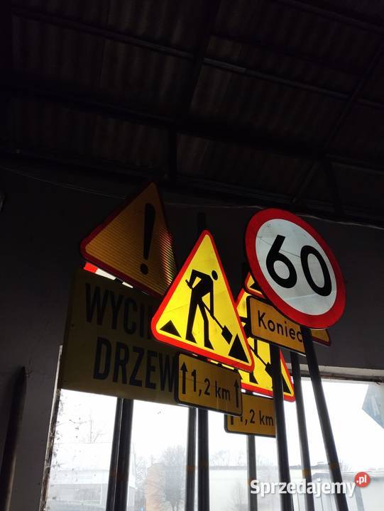 Znaki drogowe A14 A30 B33 B34 C10 T3 T2 Pozostałe Stąporków