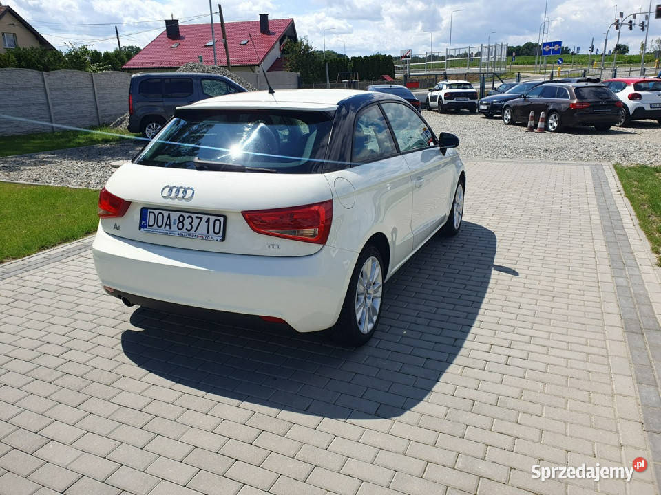 Audi A1 16tdi 105 Wersja Sport Bixenon Ledy Raty wspomaganie kierownicy Strobice