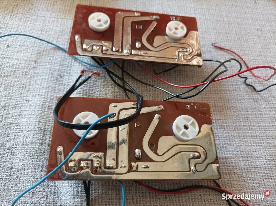 Zwrotnice głośnikowe dwudrożne niemieckie Płock