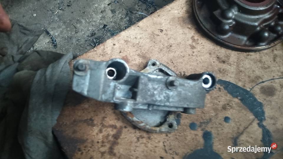 Mercedes 6032360130 łapa łapa pompy filtra małopolskie Kocmyrzów sprzedam