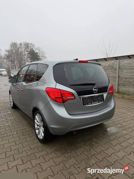 Opel Meriva 17 CDTI Cosmo 110 2013r Niski