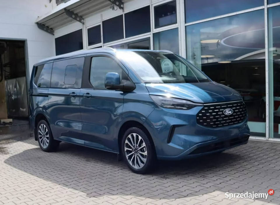 Ford Tourneo Custom Titanium 170 Matrix LED Hak Szczecinek