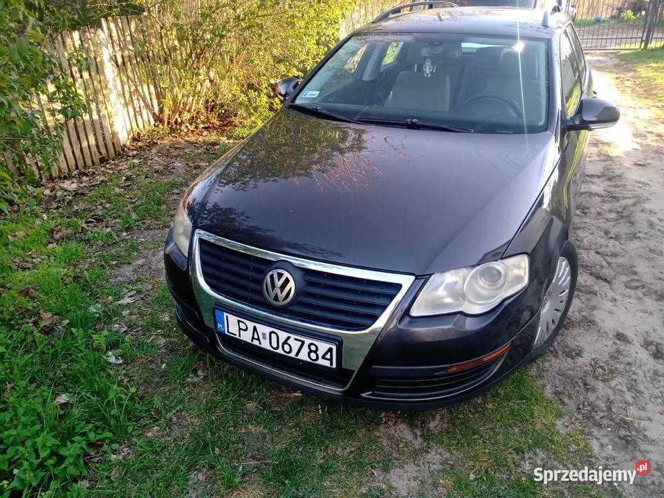 Fajny Passacik B6 Kombi 19TDI hak holowniczy Passat