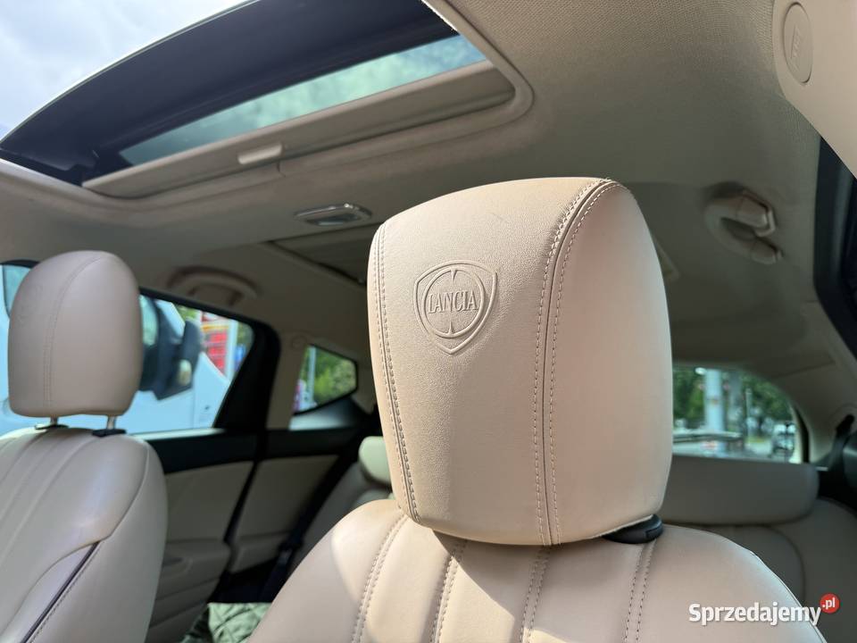 Lancia Delta 20 jtdm Poltrona Frau podgrzewane fotele Delta pomorskie