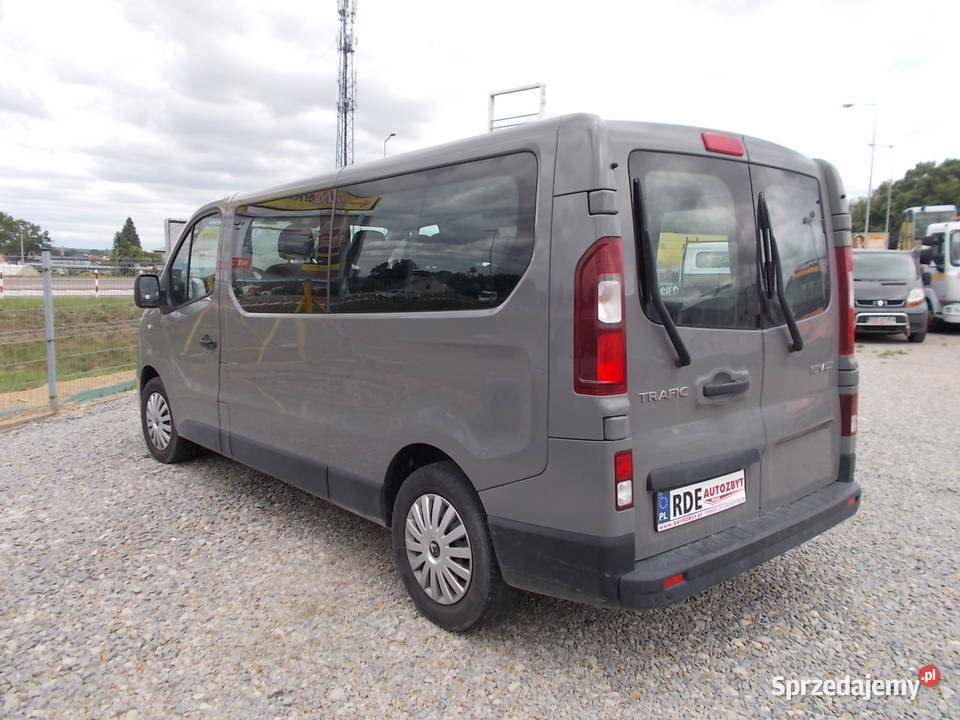 RENAULT TRAFIC 16 D 9 osobowysalon Polska Trafic Dębica